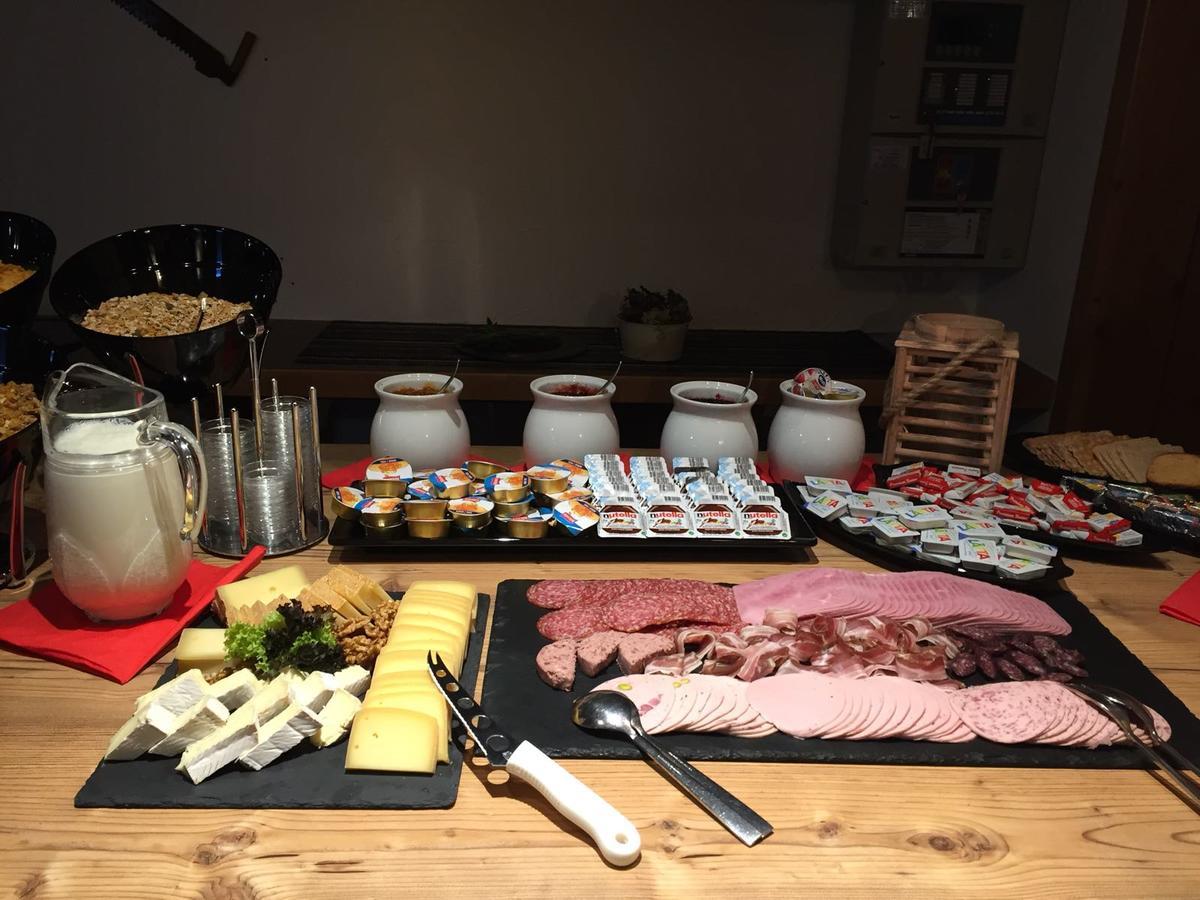 Ambiente Mountain Style Hotel Saas-Fee Ngoại thất bức ảnh